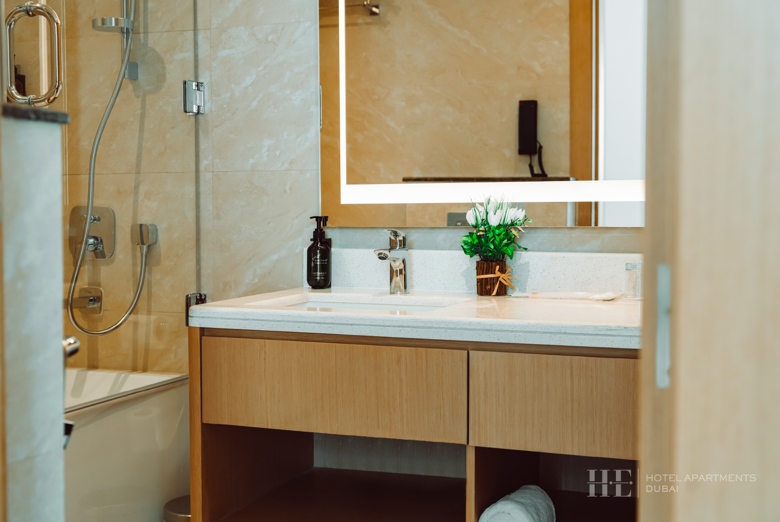 HE-hotels-studio-3