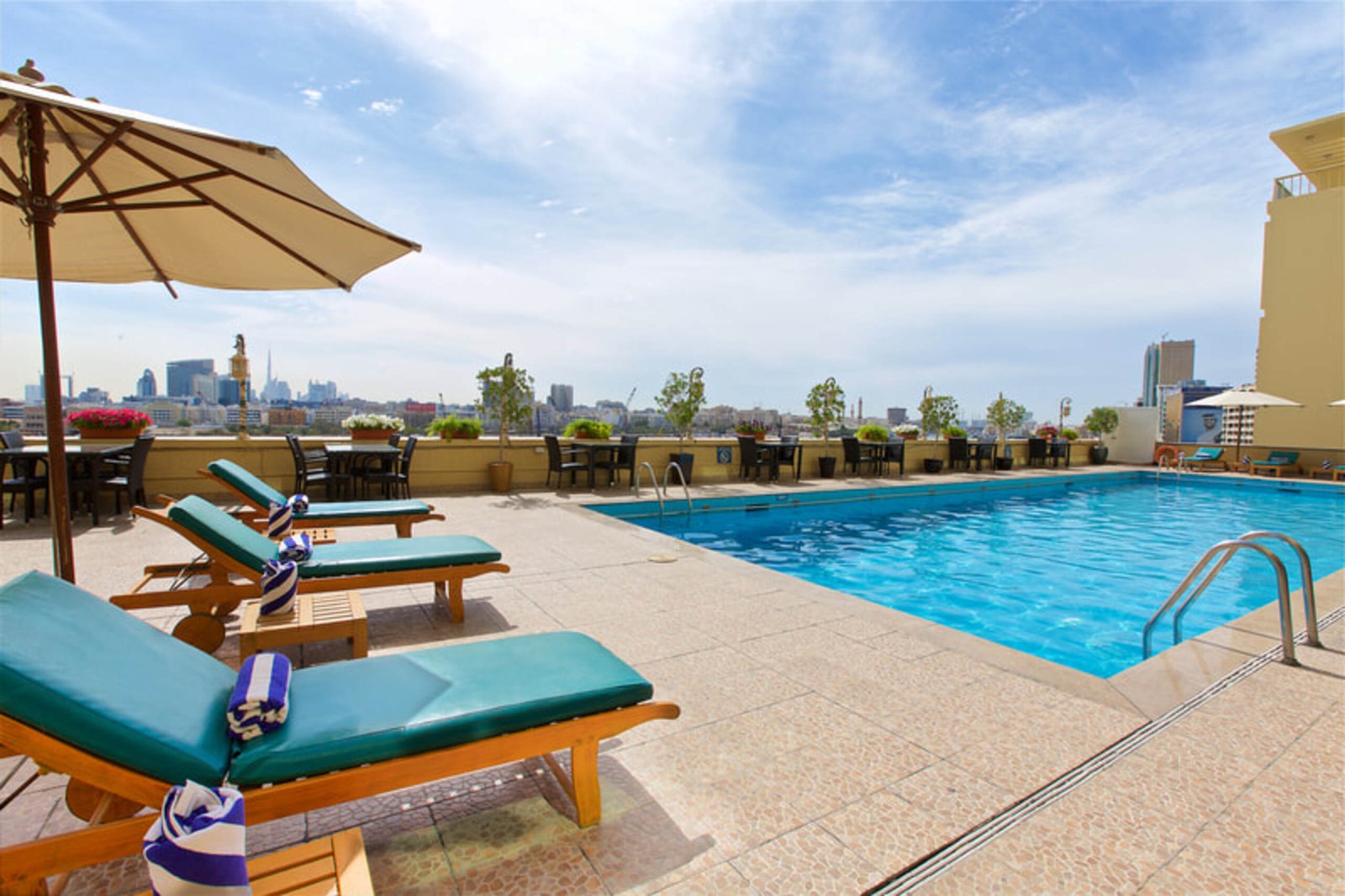 la-terrace-photo