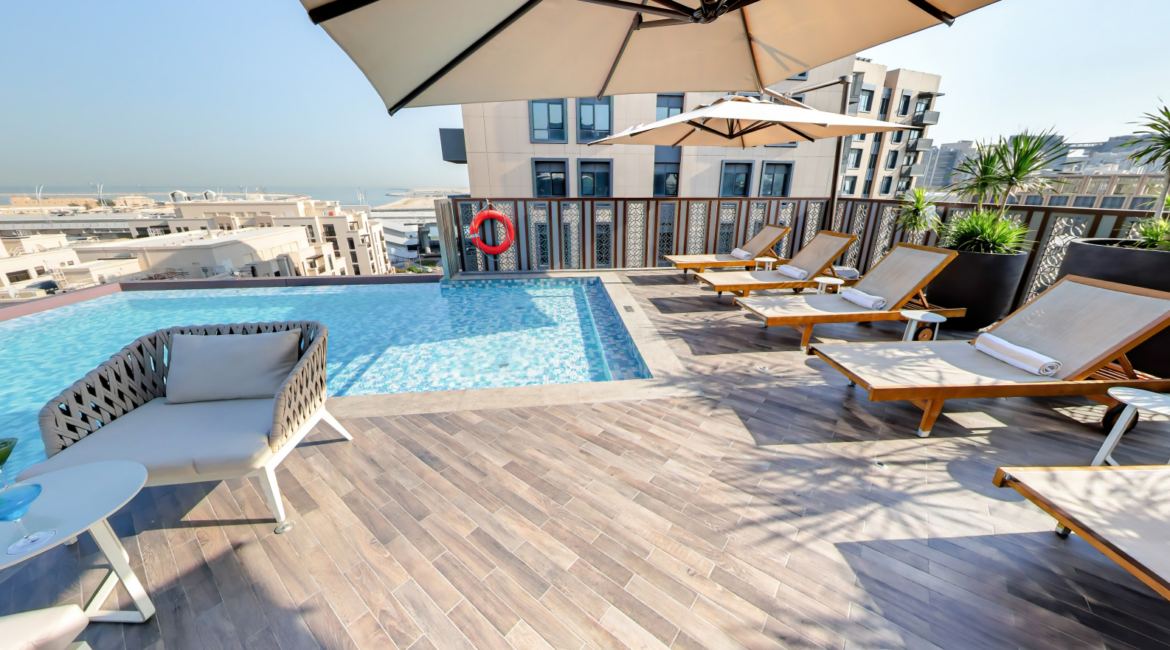 IBIS-Deira-Pool